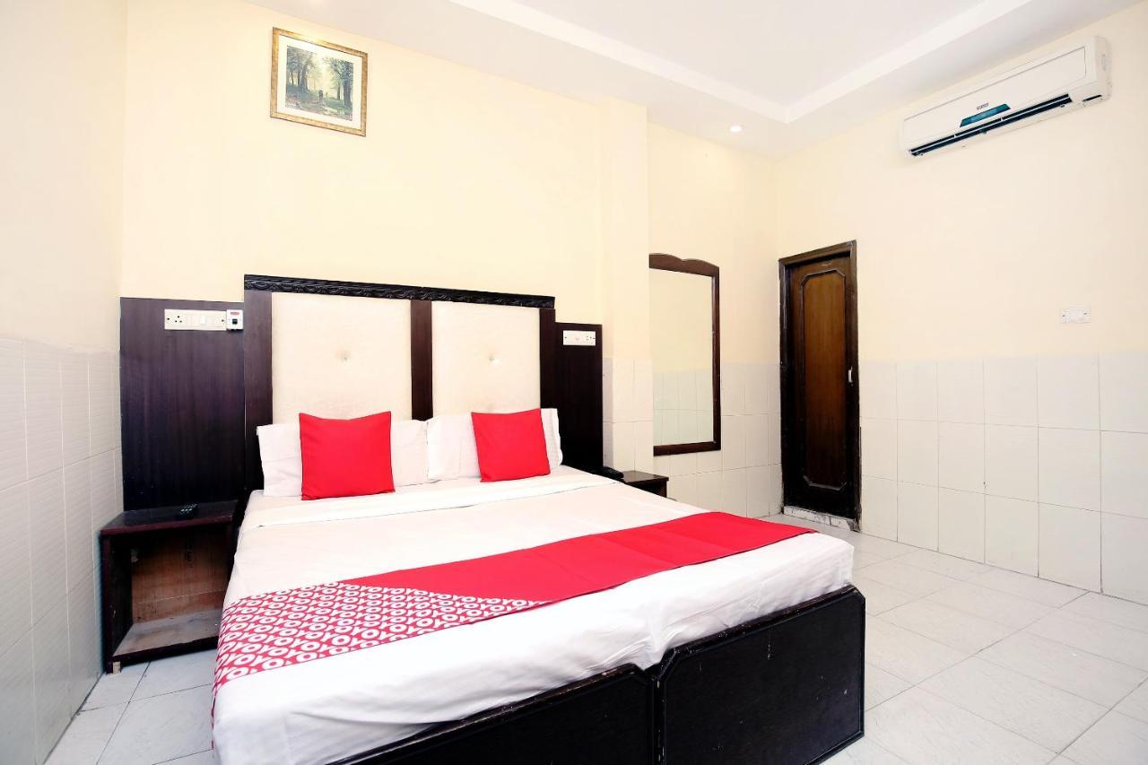 Oyo 2530 Surya Palace Chandīgarh Eksteriør billede